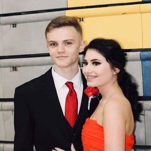 Meet your Posher, Logan